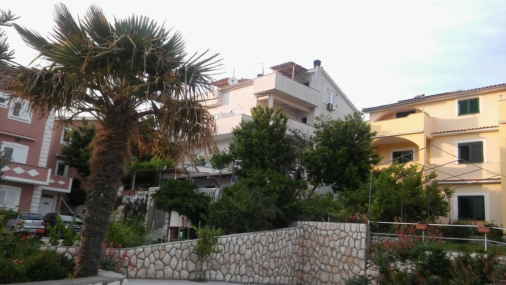 Apartment Lopar Exterior foto